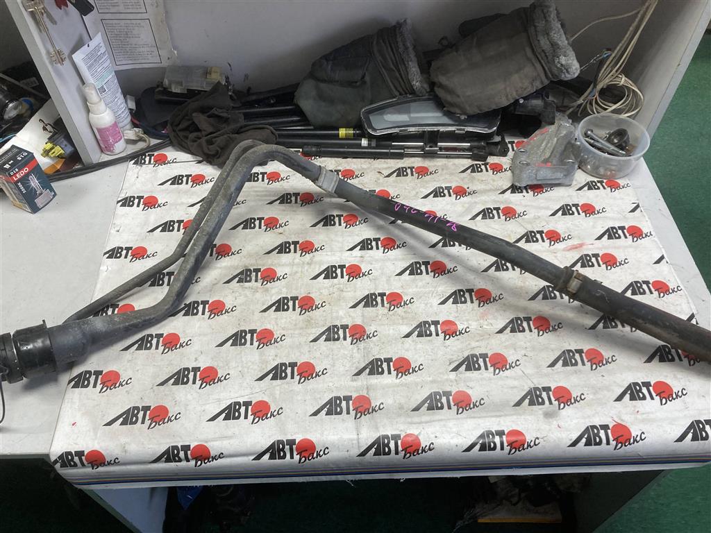 TOYOTA SIENTA NCP81G/NCP85G  для Горловина топливного бака