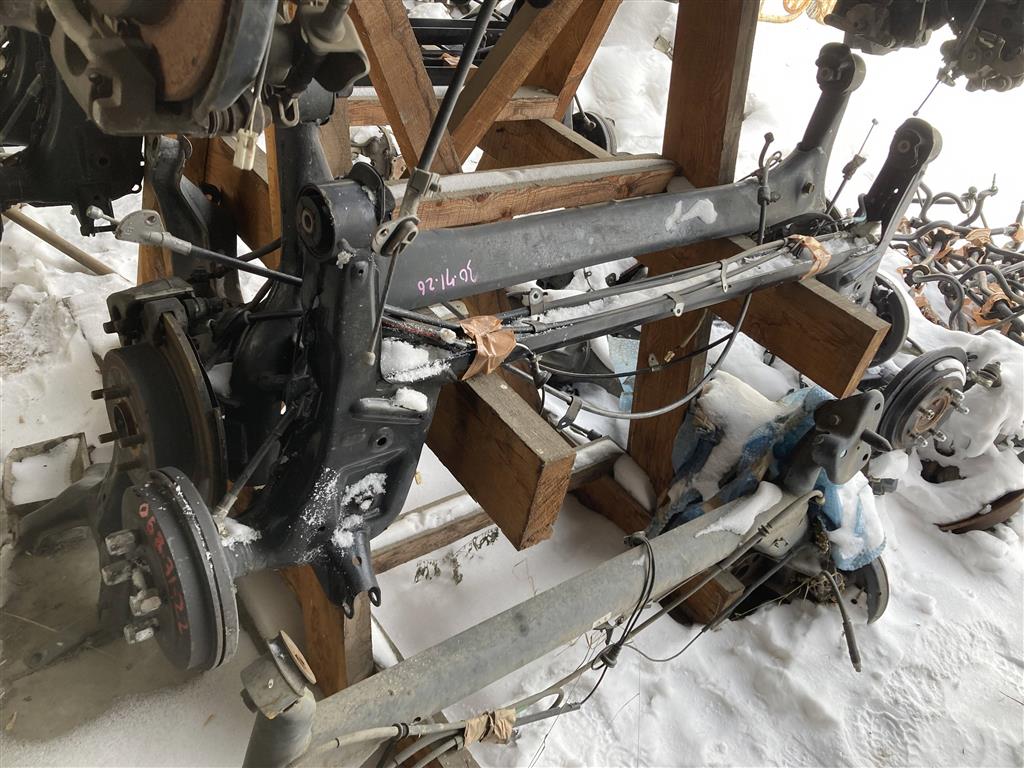 TOYOTA ROOMY M900A для Балка задняя в сборе