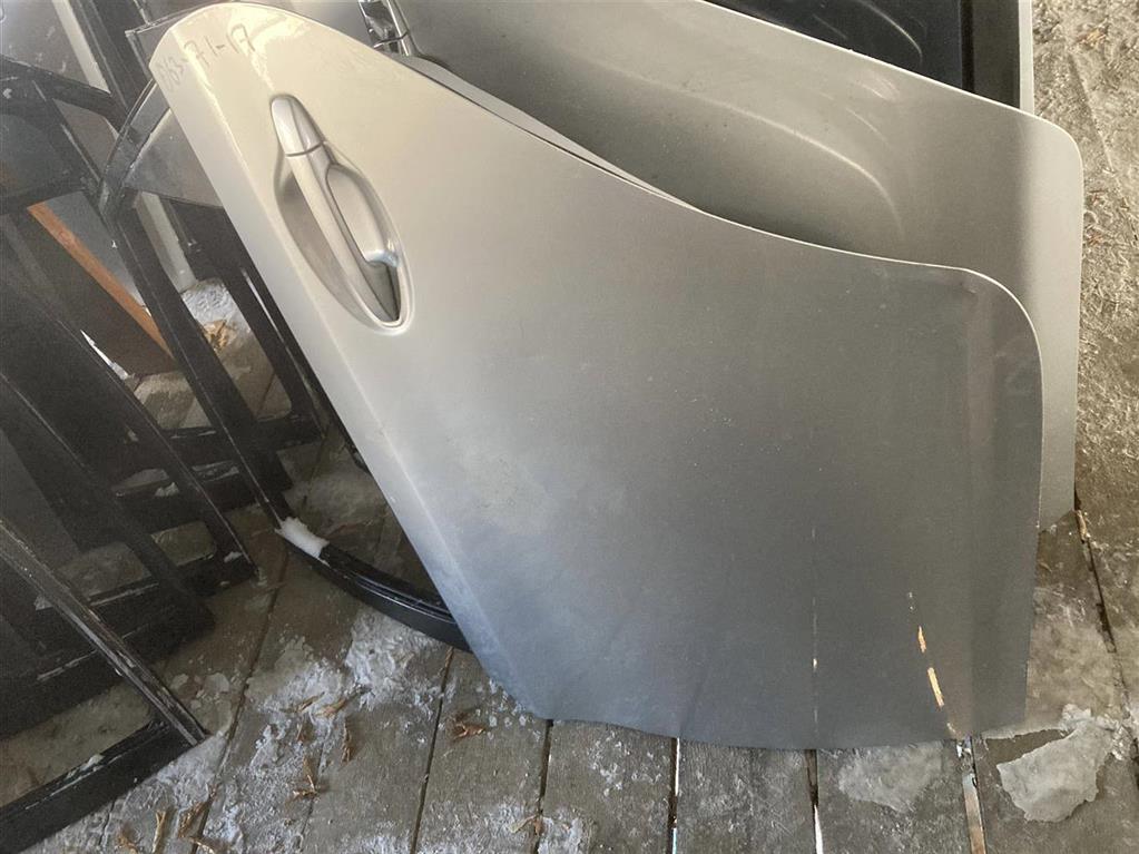 TOYOTA PRIUS ZVW30 для Дверь задняя левая