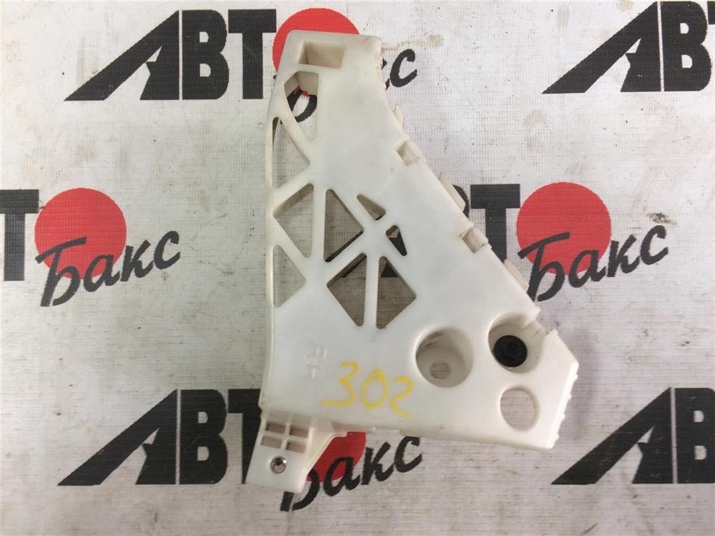 MAZDA PREMACY CP8W/CPEW для Крепление бампера переднее 