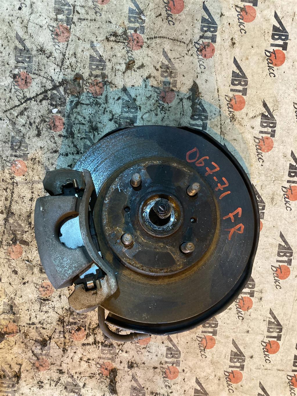 TOYOTA VITZ NSP130 для Ступица передняя правая