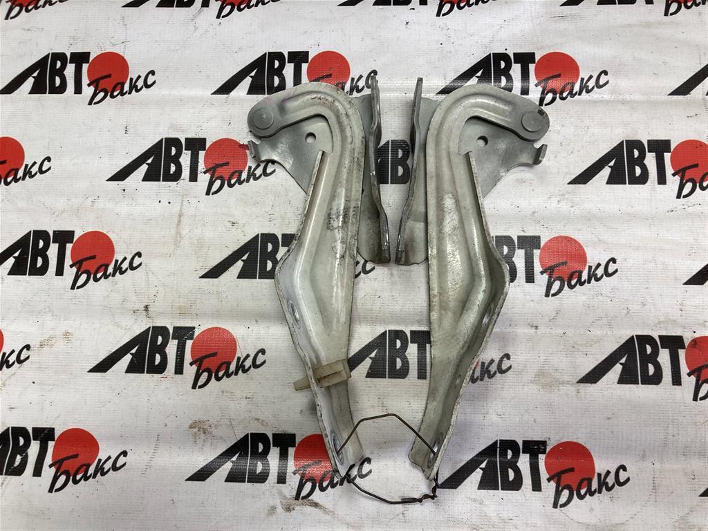 MITSUBISHI DELICA D5 CV5W для петли капота