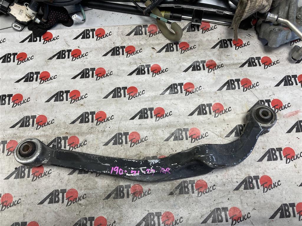 NISSAN X-TRAIL T31 для Рычаг задний верхний правый