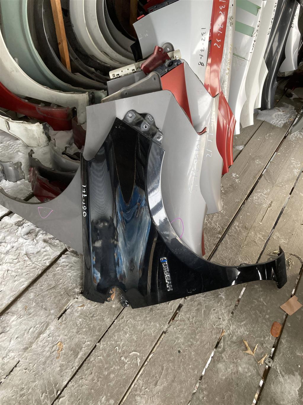 TOYOTA AQUA NHP10 для Крыло переднее правое