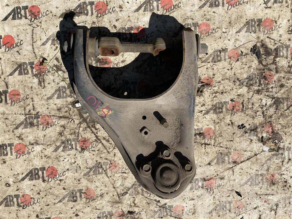 ISUZU BIGHORN для Рычаг передний верхний левый