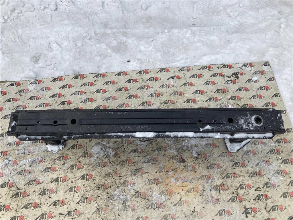 NISSAN NV200 VM20 для Усилитель бампера передний