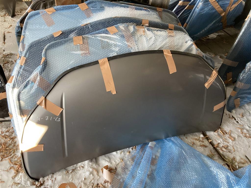 NISSAN NV200 VM20 для Капот