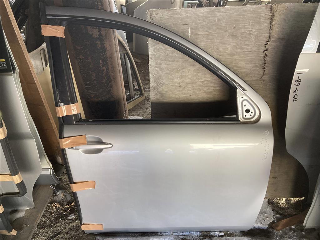 TOYOTA SIENTA NCP81G/NCP85G  для Дверь передняя правая