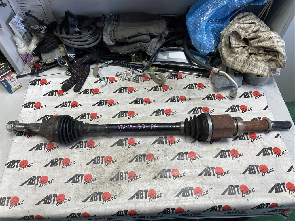 NISSAN LEAF AZE0 для Привод передний правый