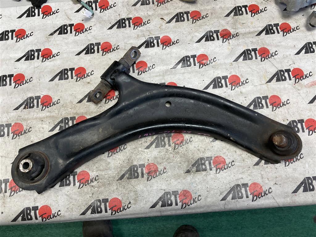 NISSAN X-TRAIL T31 для Рычаг передний нижний правый