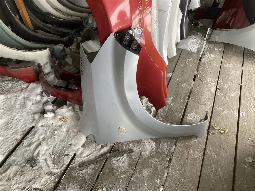 TOYOTA PASSO KGC10/KGC15/QNC10  для Крыло переднее правое