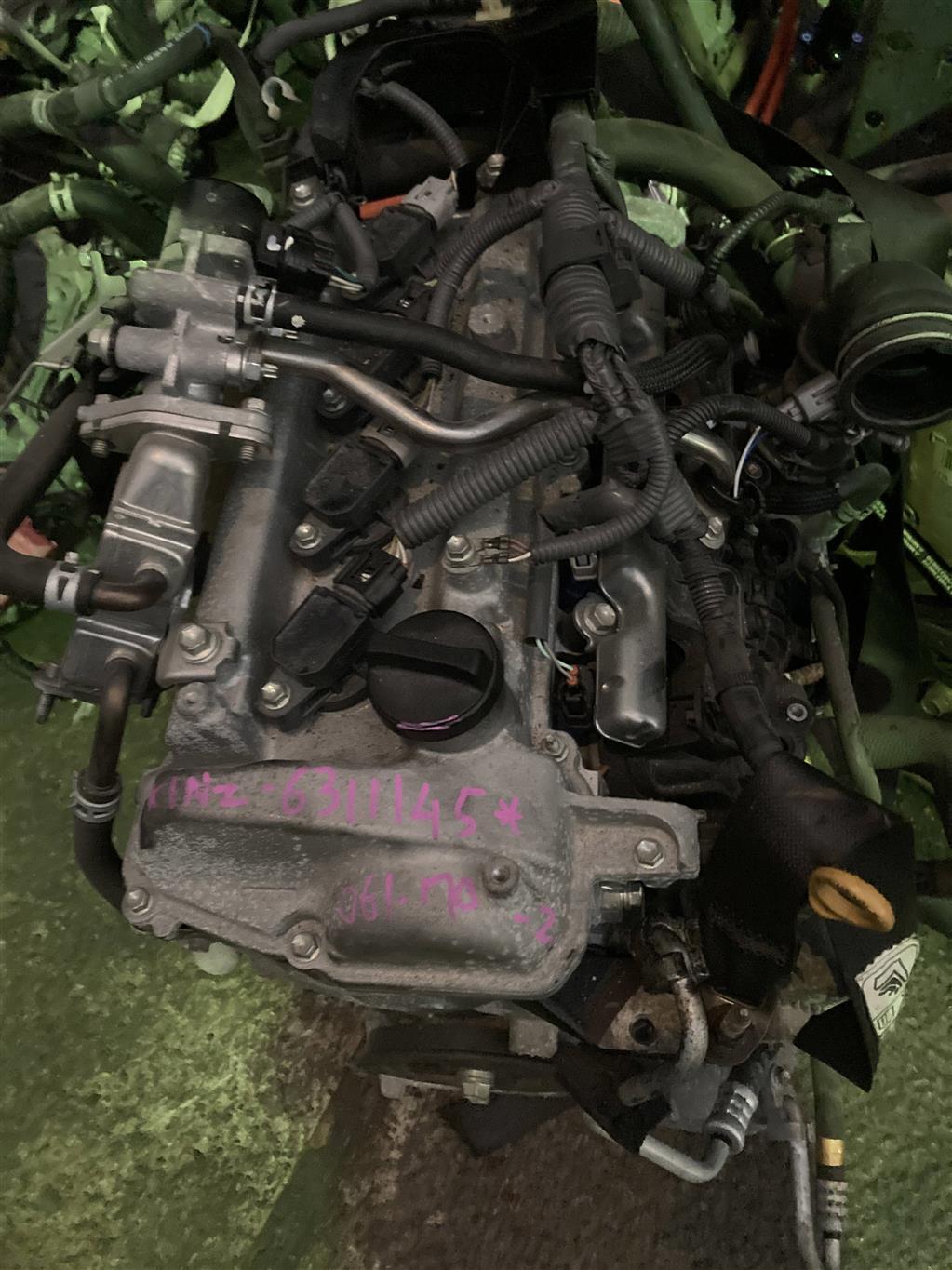 TOYOTA AQUA NHP10 для Двигатель бензин