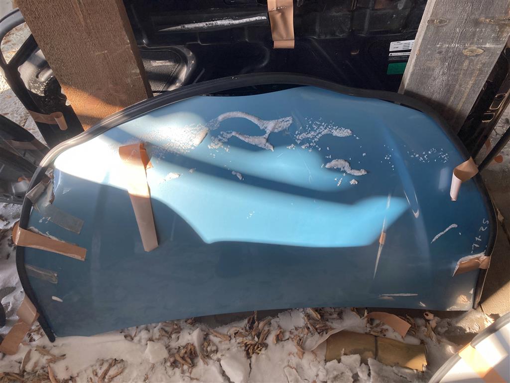 TOYOTA VITZ NSP130 для Капот