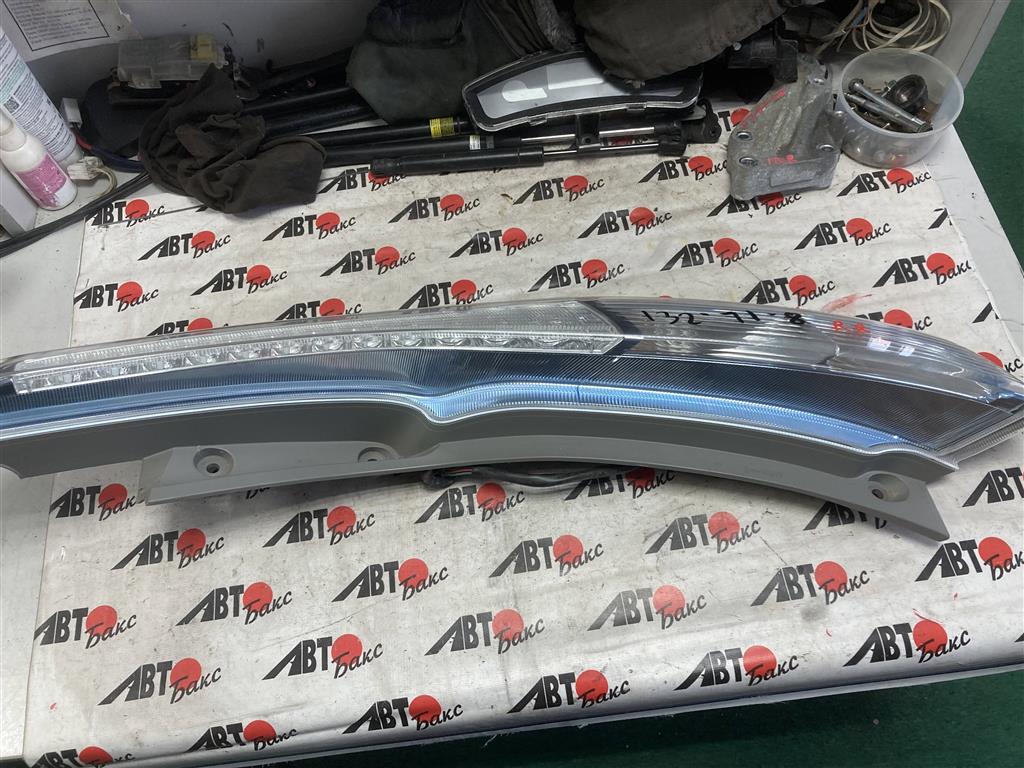 NISSAN LEAF AZE0 для Фонарь задний правый