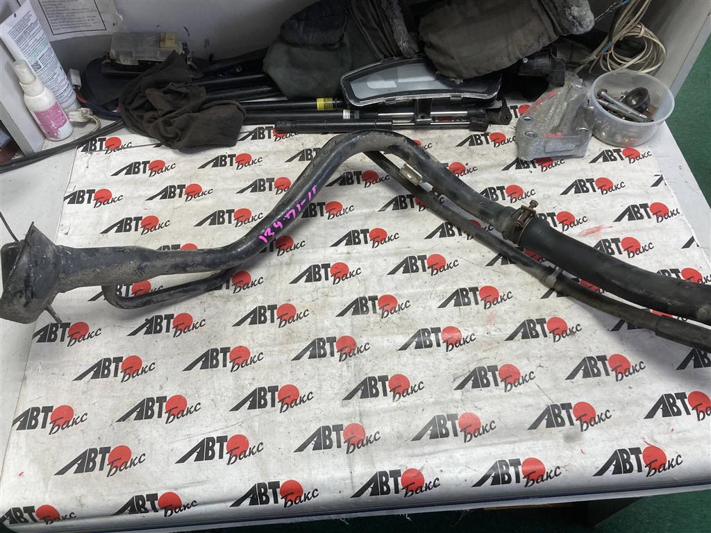 NISSAN NOTE E12/HE12/NE12/SNE12 для Горловина топливного бака