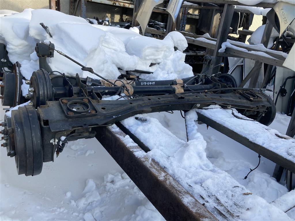 NISSAN NV200 VM20 для Балка задняя в сборе