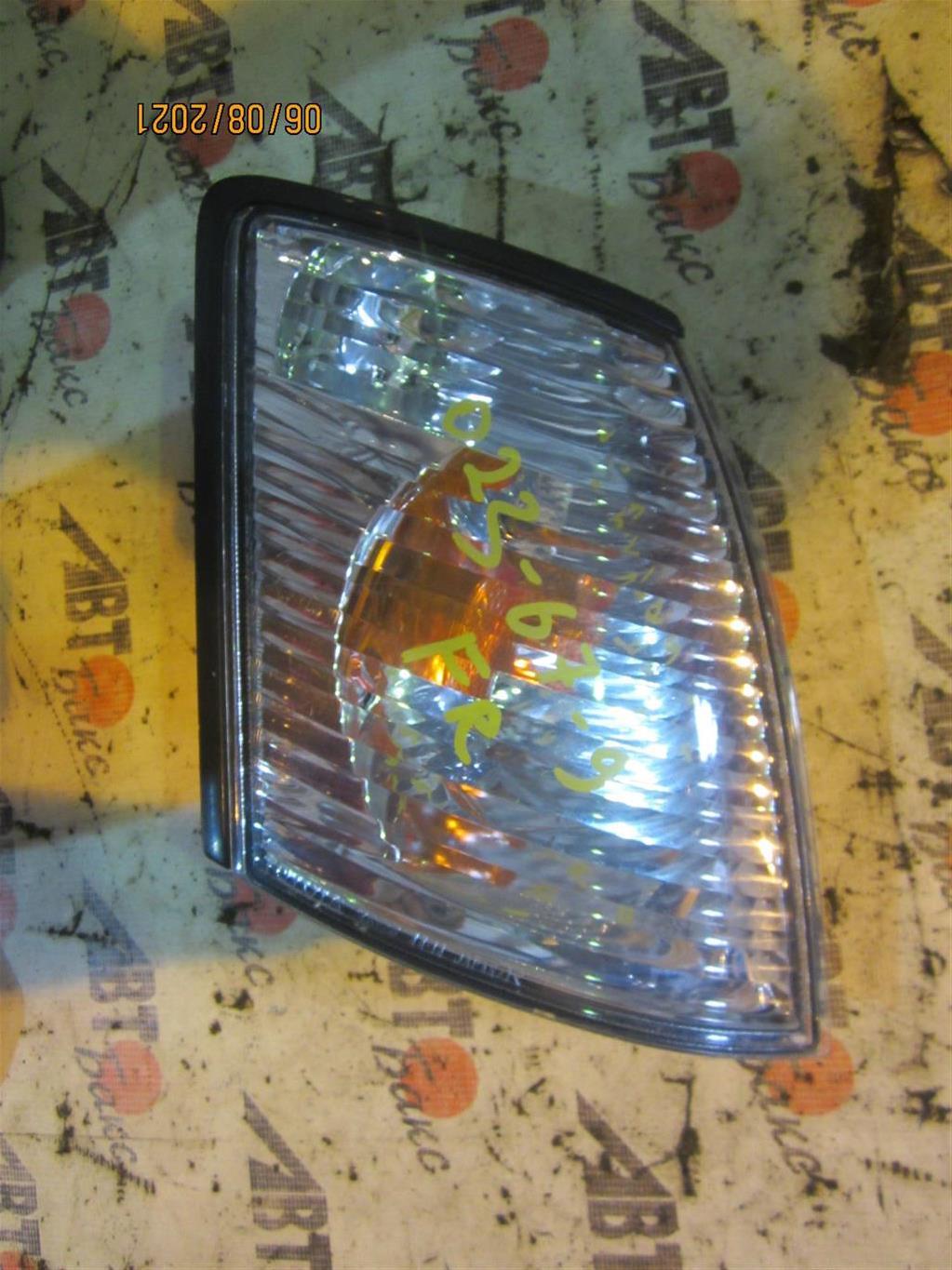 TOYOTA GAIA SXM10G/SXM15G/CXM10G/ACM10G/ACM15G для Фонарь боковой правый