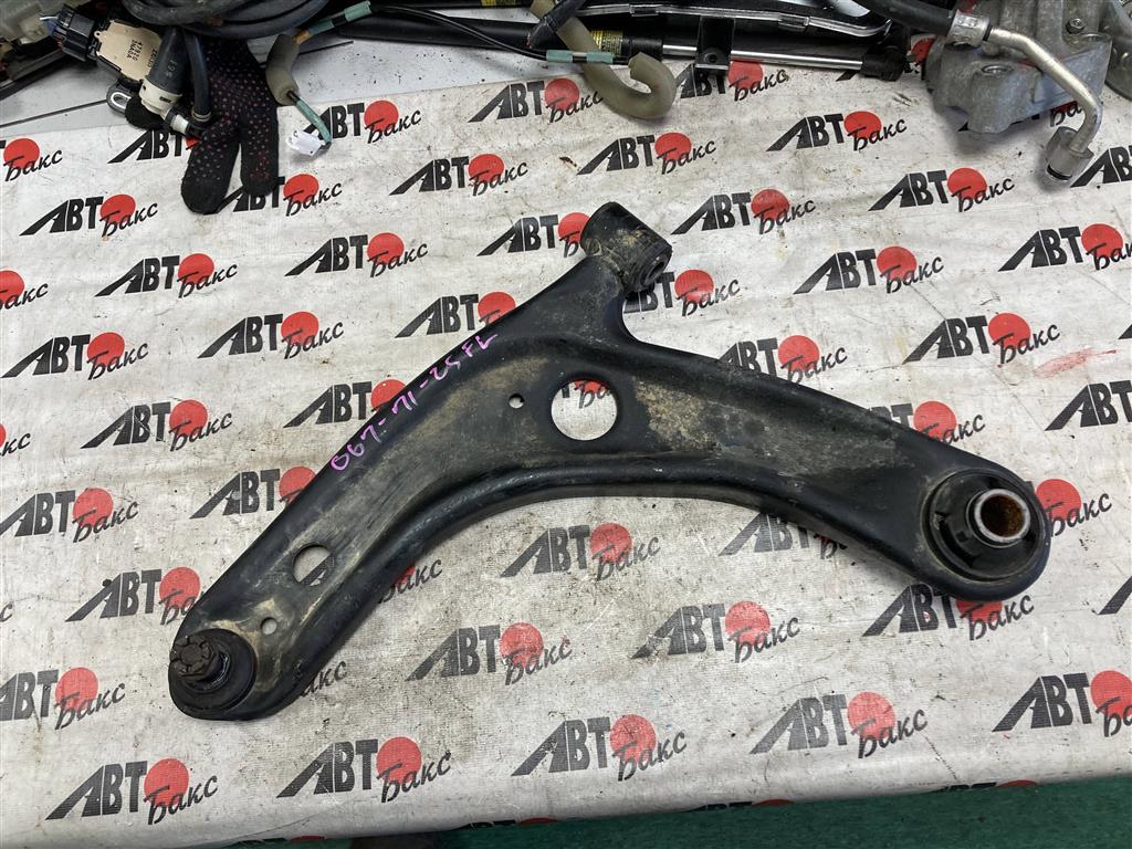 TOYOTA VITZ NSP130 для Рычаг передний нижний левый