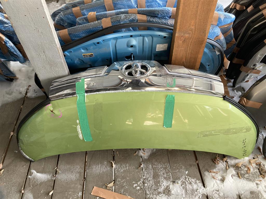 TOYOTA ROOMY M900A для Капот