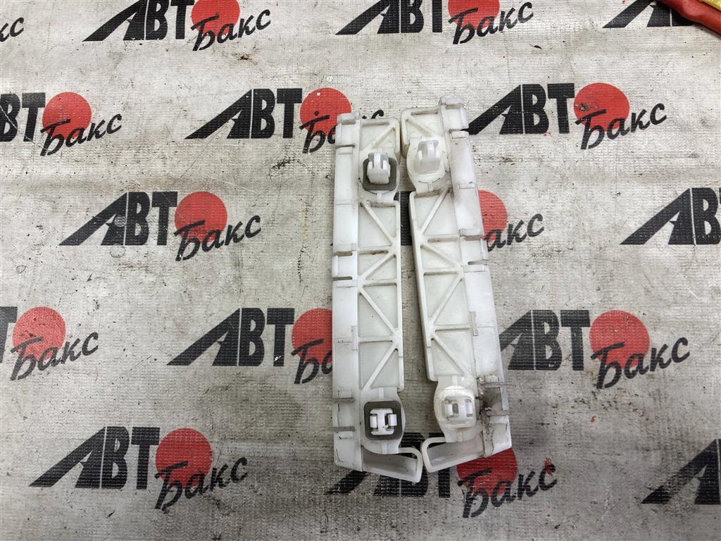 MITSUBISHI OUTLANDER CW5W для Крепление бампера заднее правое