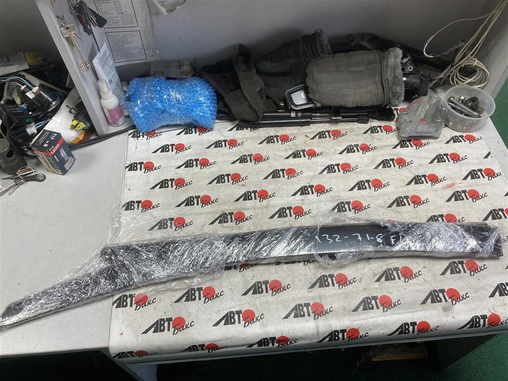 NISSAN LEAF AZE0 для Ветровики