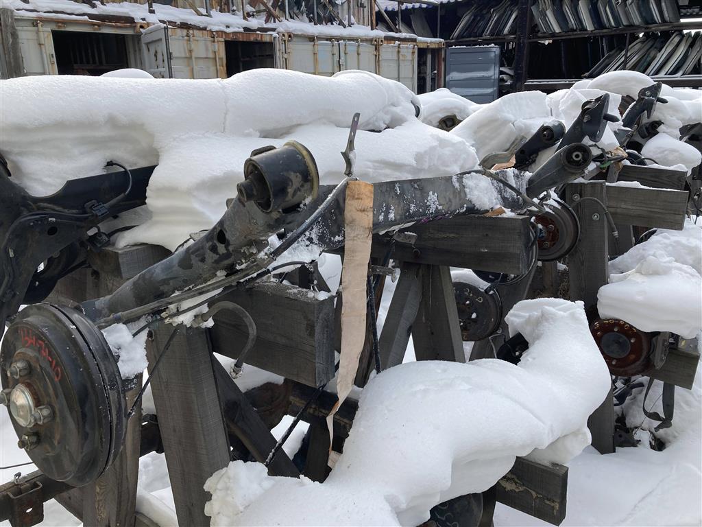 NISSAN NOTE E12/HE12/NE12/SNE12 для Балка задняя в сборе