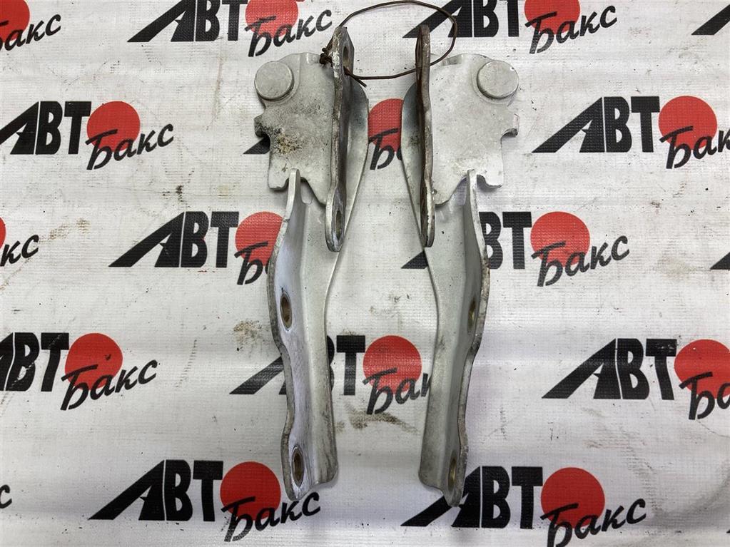 MITSUBISHI DION CR5W/CR6W/CR9W для петли капота