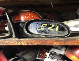 Зеркало правое для HONDA VIGOR CB5/CC2/CC3  запчасти бу