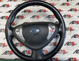 руль для NISSAN LEAF AZE0  запчасти бу