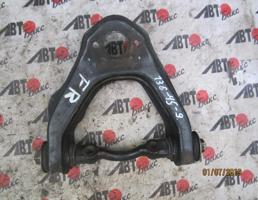 Рычаг передний верхний правый для NISSAN CARAVAN VRMGE24/E24  запчасти бу