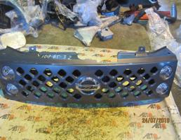 Решетка радиатора для NISSAN CUBE BNZ11/BZ11/YZ11  запчасти бу