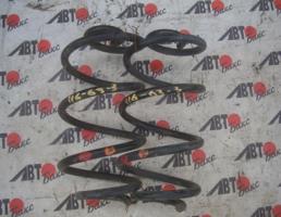Пружина задняя левая для NISSAN BLUEBIRD SYLPHY/ALMERA KG11  запчасти бу