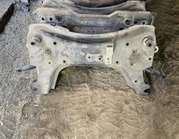 балка передняя для NISSAN AD ZNY12  запчасти бу