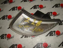 Фонарь боковой левый для MITSUBISHI DELICA PA4W/PD6W/PE6W/PF6W/PB4W/PC4W/PA5W/PB5W/PC5W/PD8W/  запчасти бу