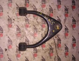 Рычаг передний верхний левый для TOYOTA MARK II JZX110/GX110/GX115/JZX115  запчасти бу