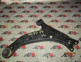 Рычаг передний нижний левый для TOYOTA LEVIN AE110/AE111  запчасти бу