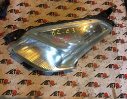 Фара передняя левая для TOYOTA RACTIS NCP105/NCP100/SCP100  запчасти бу