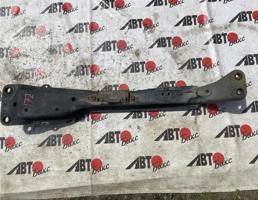 балка продольная для NISSAN TINO V10/HV10  запчасти бу