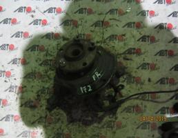 Ступица передняя правая для NISSAN TINO V10/HV10  запчасти бу