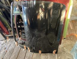 Дверь передняя правая для TOYOTA AQUA NHP10  запчасти бу