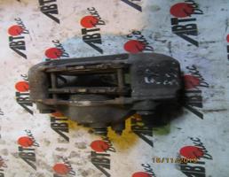 Суппорт передний правый для MAZDA DEMIO DW3W/DW5W/GW5W  запчасти бу