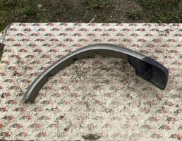 дефендер передний левый  для MITSUBISHI CHALLENGER K99W  запчасти бу