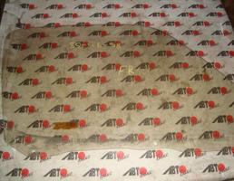 Стекло двери передней правой для TOYOTA HIACE LH119  запчасти бу