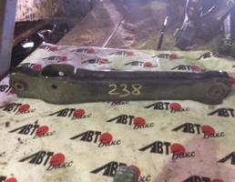 Рычаг задний нижний в сборе  для MITSUBISHI CHARIOT GRANDIS N84W/N86W/N94W/N96W  запчасти бу