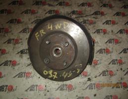 Ступица передняя правая для TOYOTA FUNCARGO NCP20/NCP21/NCP25  запчасти бу