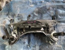 балка передняя для TOYOTA PASSO KGC30/KGC35/NGC30  запчасти бу