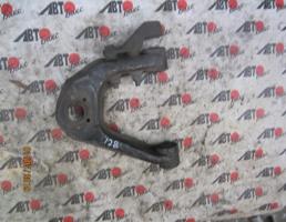 Рычаг передний верхний правый для NISSAN VANNET SK22MN/SK82MN/SK82VN/SKP2MN/SKP2VN/SK22VN  запчасти бу