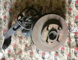 Ступица передняя левая для NISSAN SKYLINE HR33/ECR33/ENR33/ER33  запчасти бу