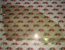 Стекло двери передней правой для HONDA RAFAGA CE4/CE5  запчасти бу