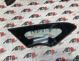 Стекло боковое переднее правое для NISSAN LEAF AZE0  запчасти бу